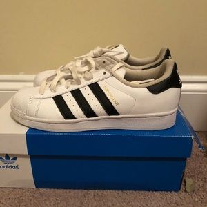 ADIDAS SUPERSTAR WOMENS.